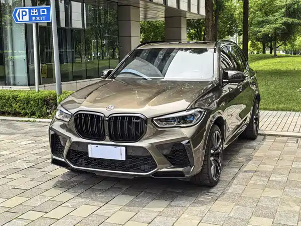 BMW X5 M 2023