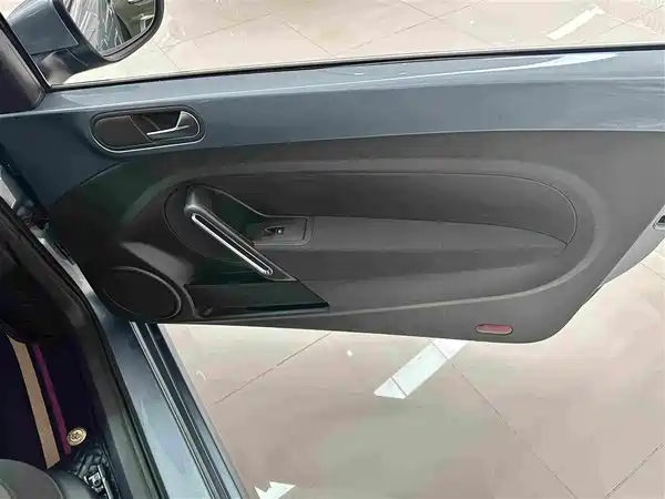 Volkswagen Beetle 2018