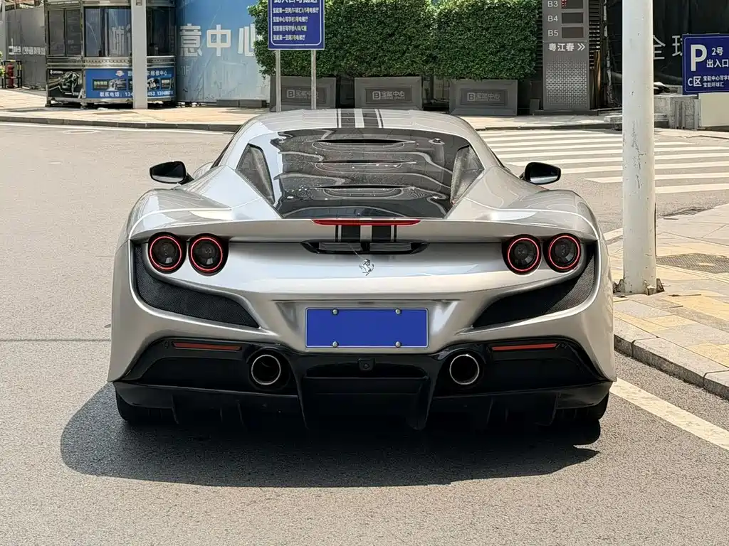 Ferrari F8 2020 — фото 4