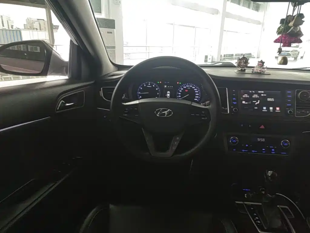 Hyundai Mistra 2016 — фото 11