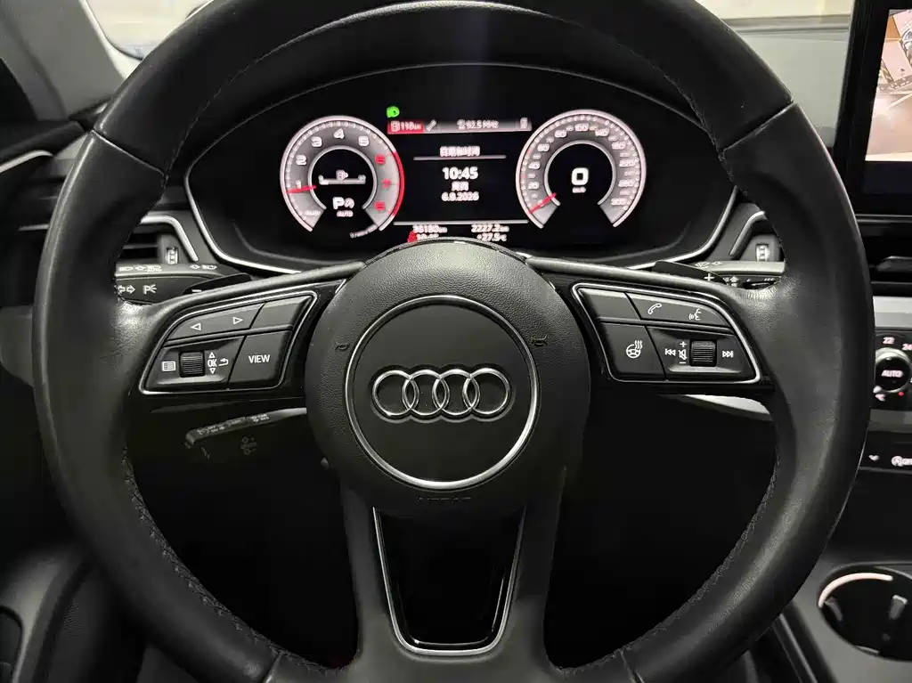Audi A4L 2022 — фото 11