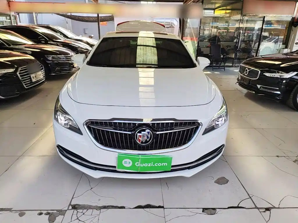 Buick LaCrosse 2017 — фото 3