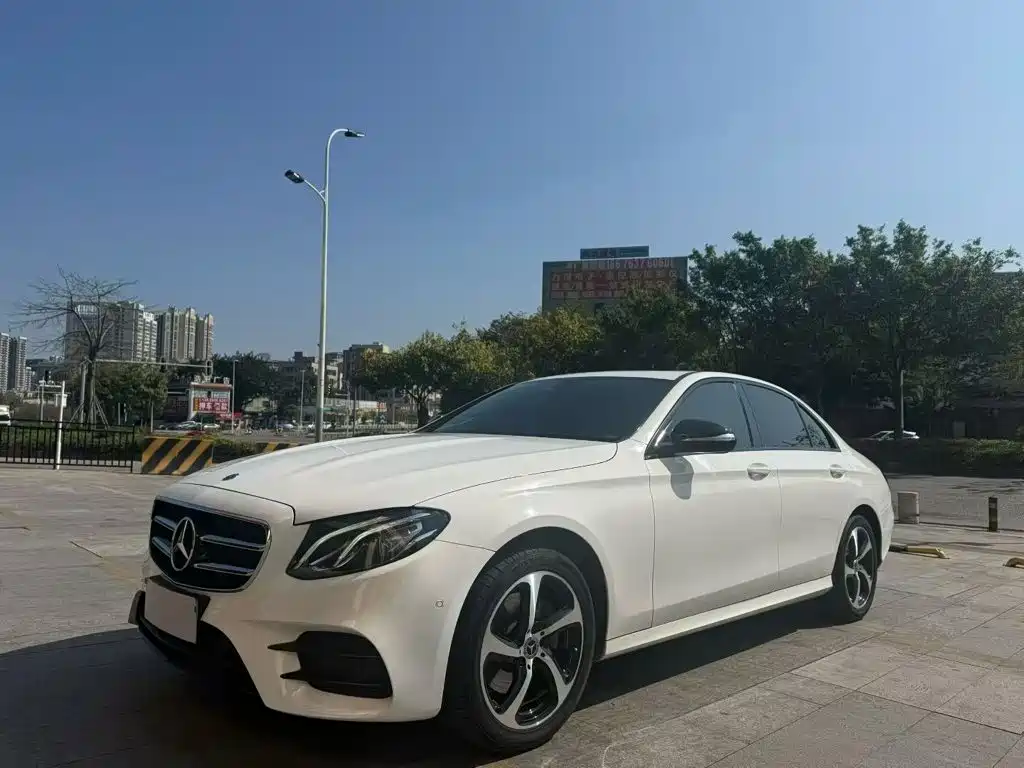 Mercedes-Benz E-Class 2018