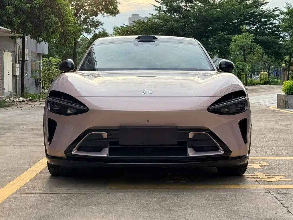 Xiaomi YU7 2025 — фото 2