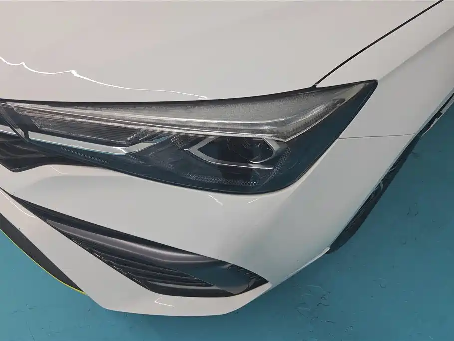 Roewe i5 2021