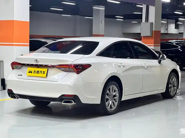 Toyota Avalon 2022