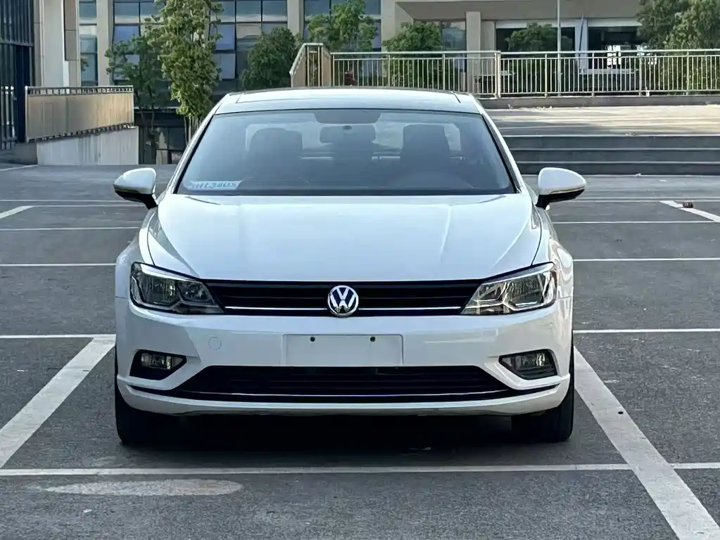 Volkswagen Lamando 2018 — фото 2