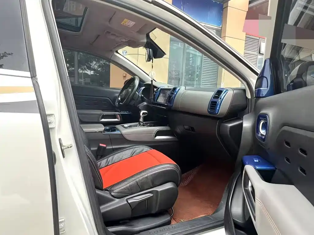 Citroën C5 Aircross 2018 — фото 5