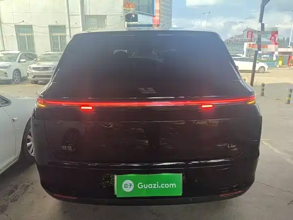 Li Auto L7 2023