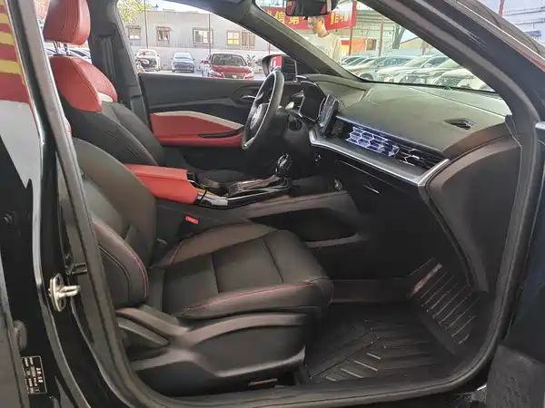 MG5 2022