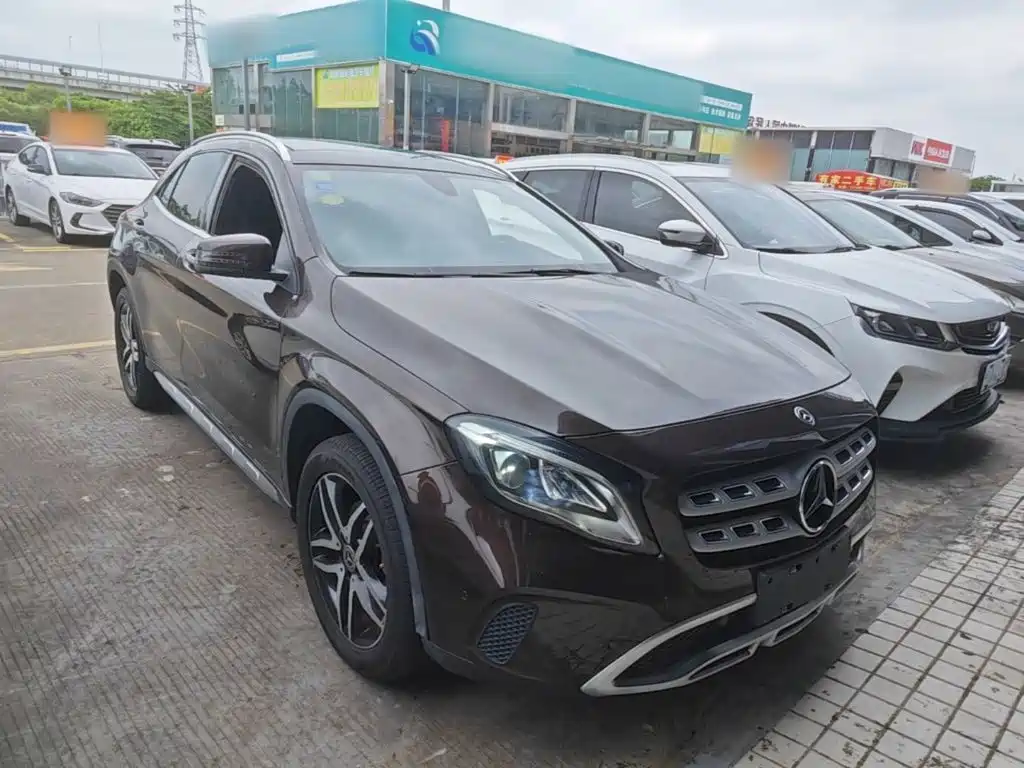 Mercedes-Benz GLA 2017 — фото 22