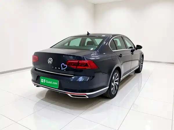 Volkswagen Magotan PHEV 2021