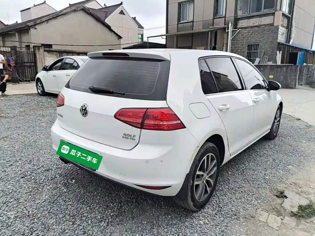 Volkswagen Golf 2016