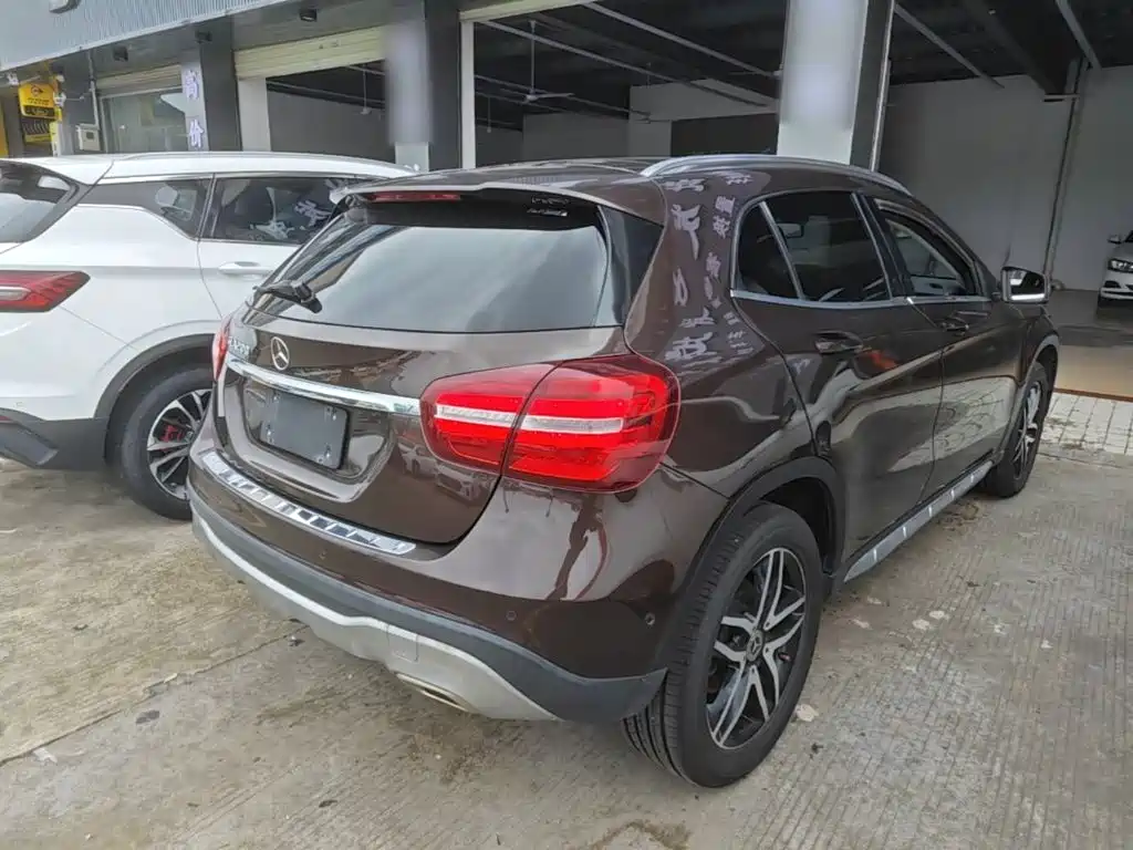 Mercedes-Benz GLA 2017