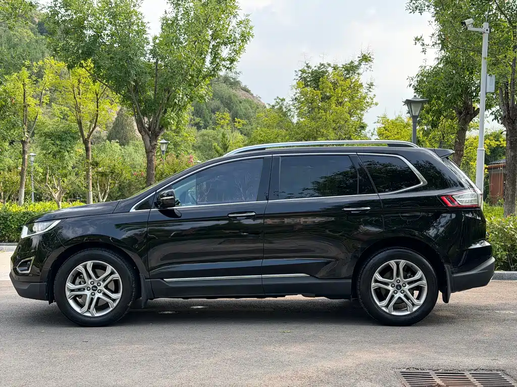 Ford Edge 2019 — фото 4