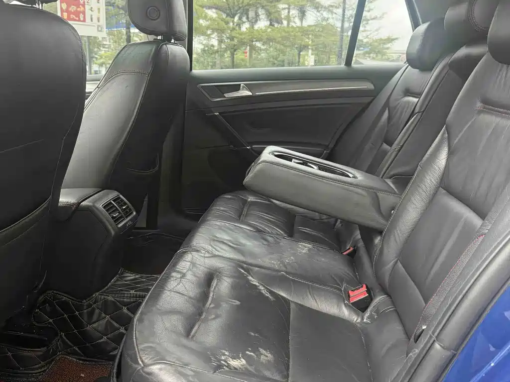 Volkswagen Golf 2014