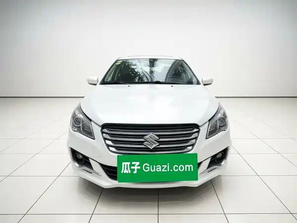 Suzuki Qiyue 2016