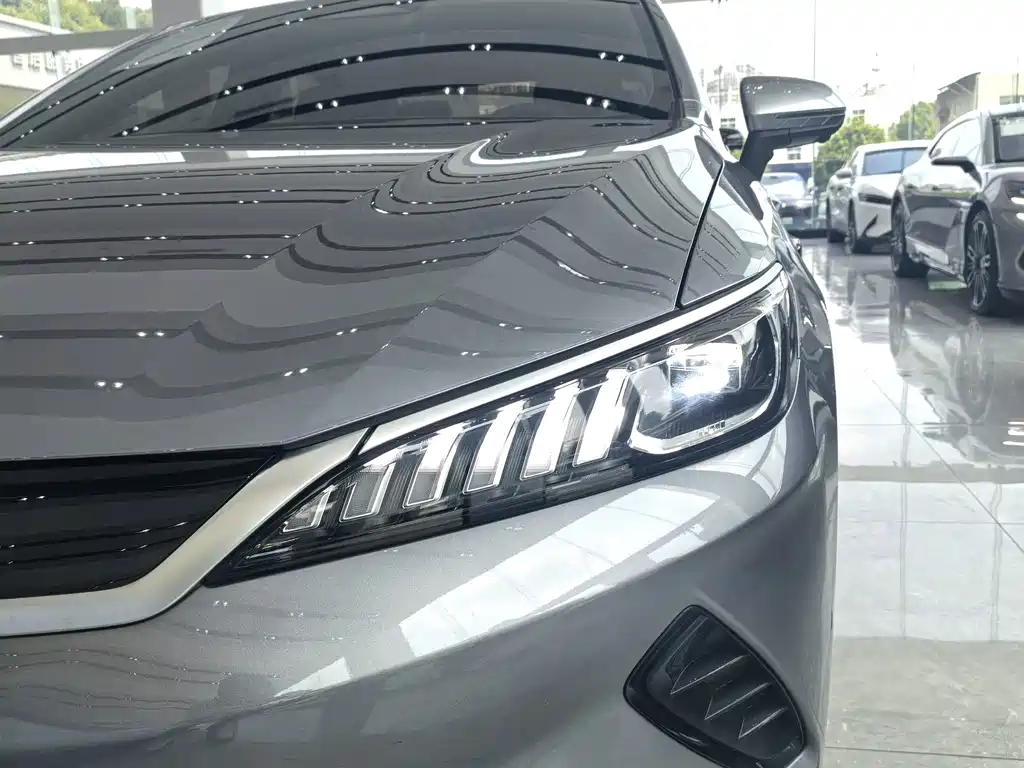 BYD Qin PLUS 2025 — фото 8