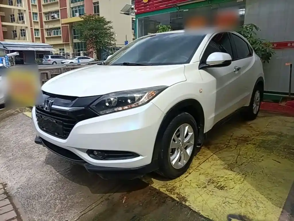 Honda Vezel 2016