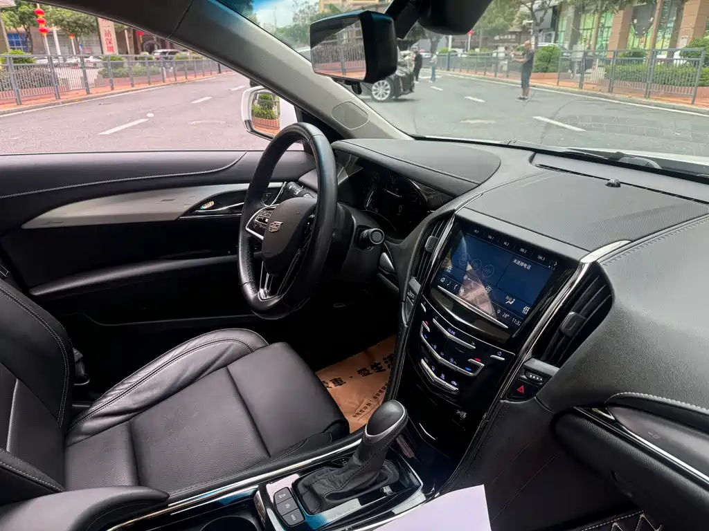 Cadillac ATS-L 2019 — фото 6