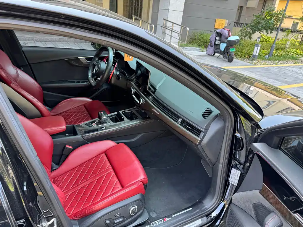 Audi S4 2021