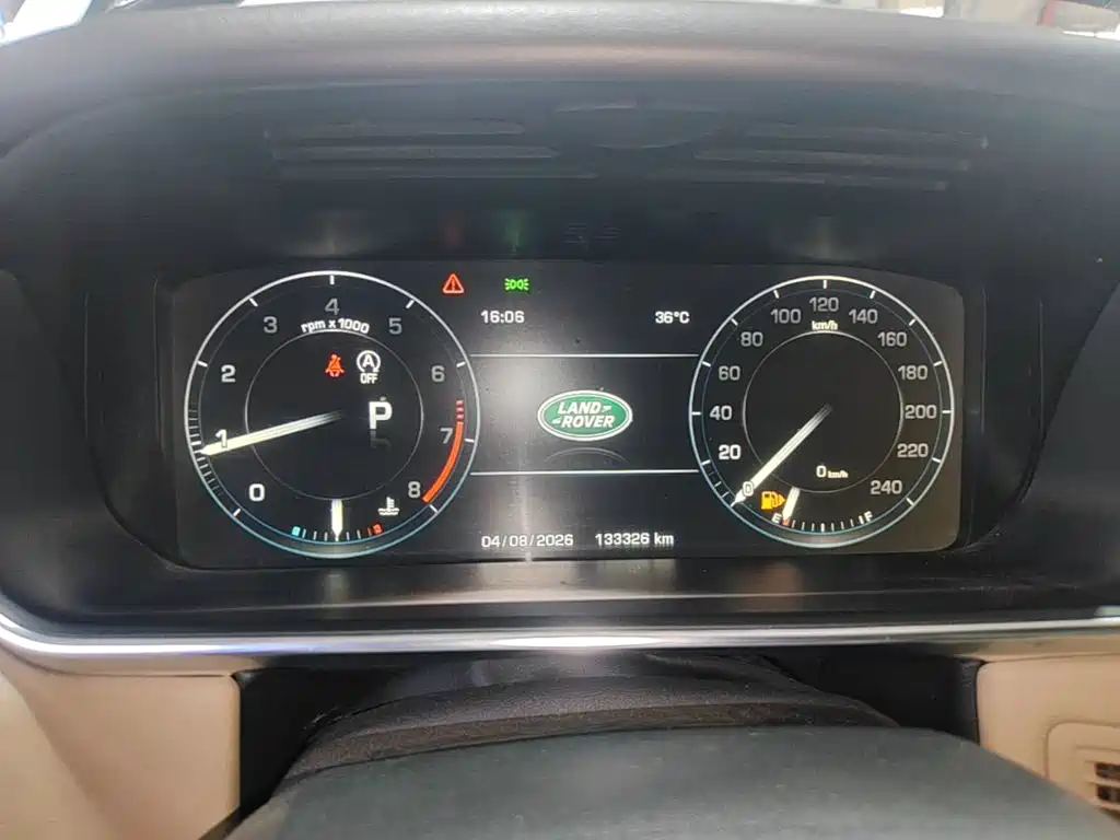 Land Rover Range Rover Sport 2015 — фото 12