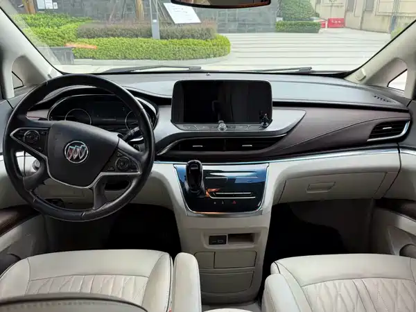 Buick GL8 2022