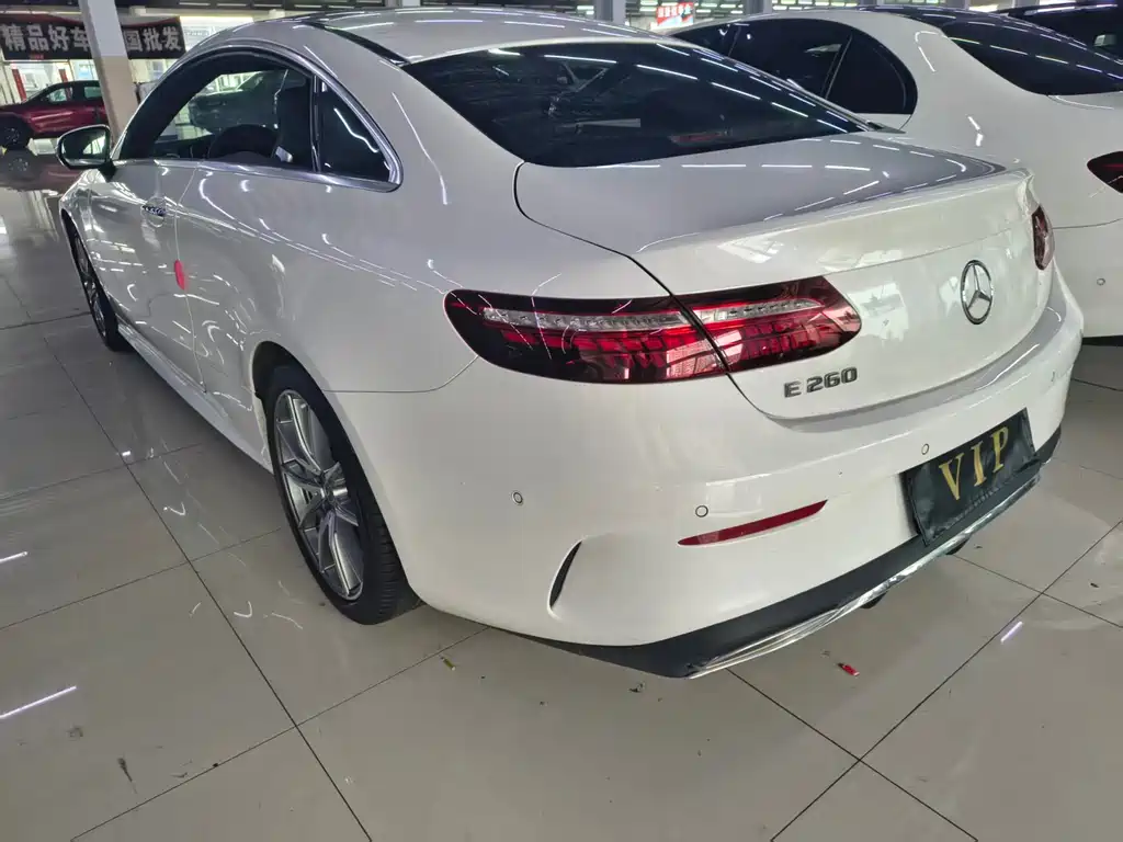 Mercedes-Benz E-Class 2023