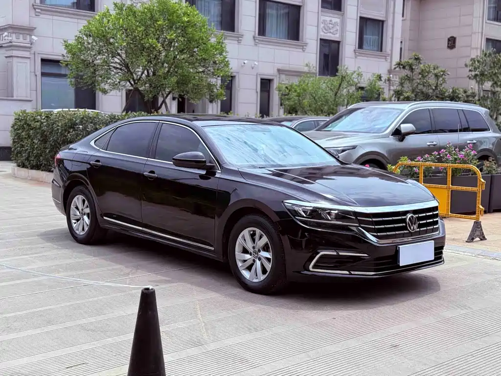 Volkswagen Passat 2021