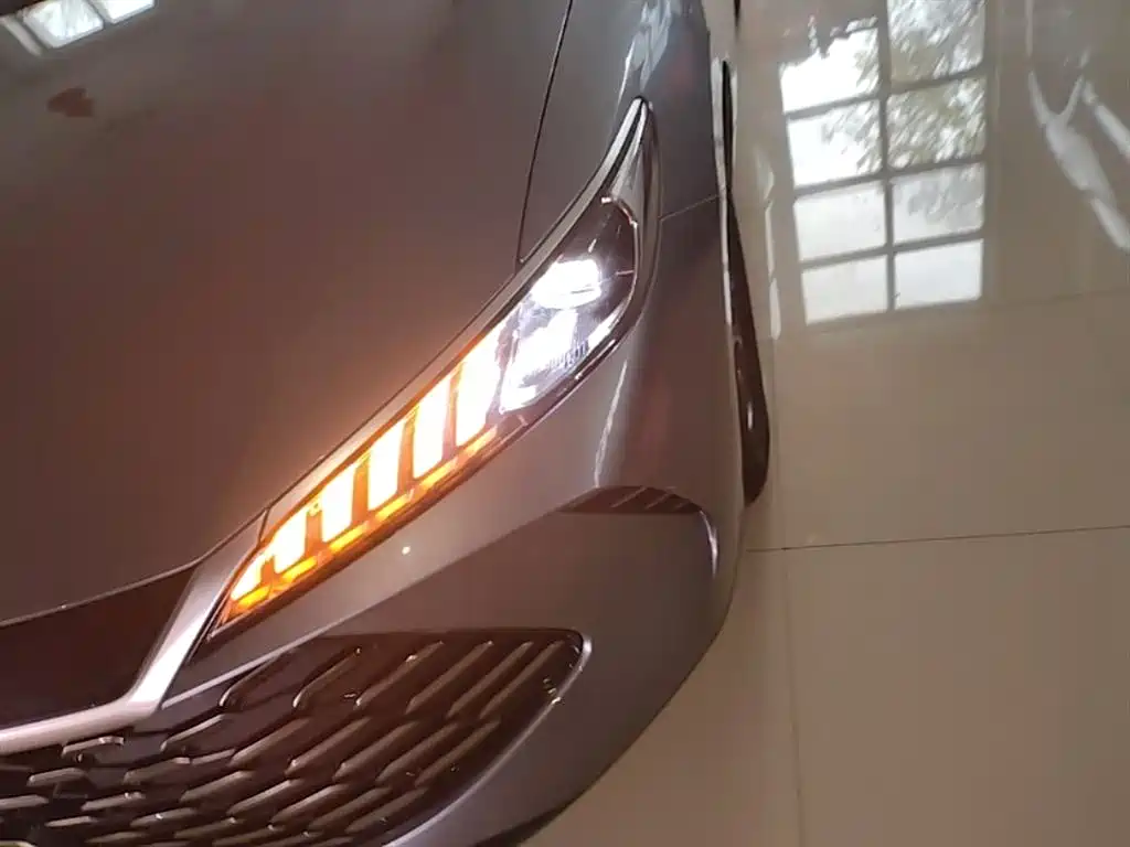 BYD Qin PLUS 2025 — фото 24