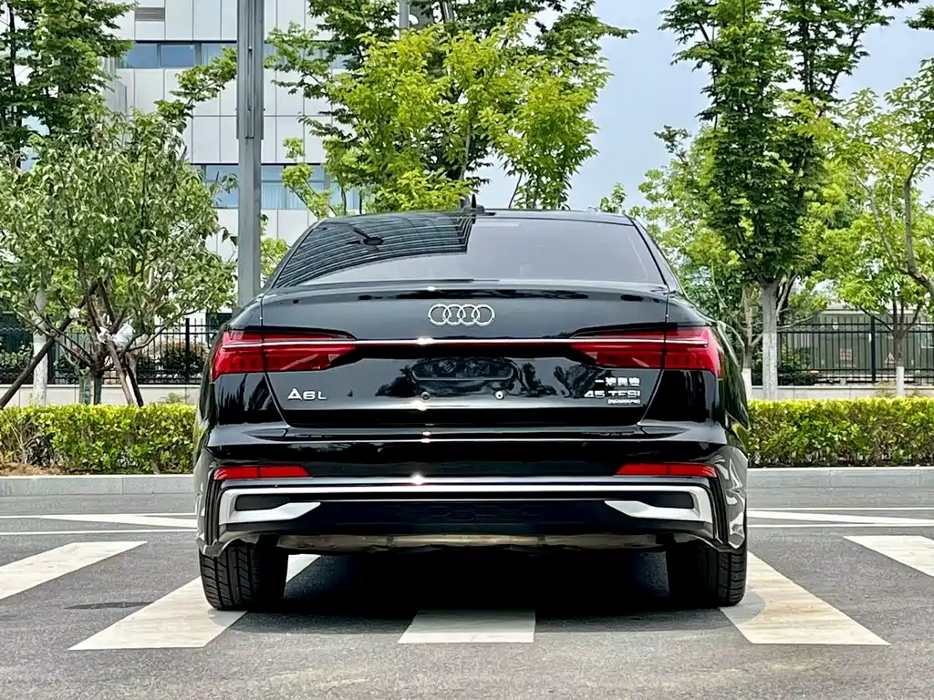 Audi A6L 2020 — фото 8