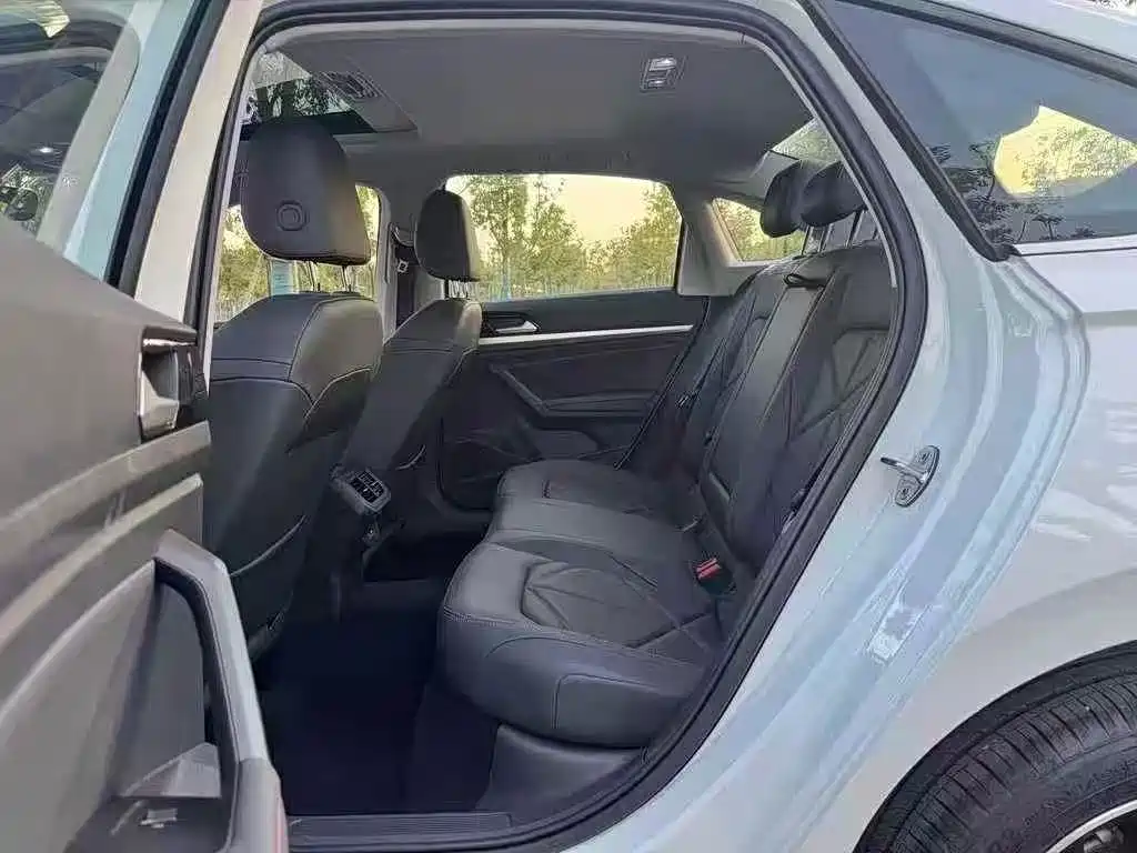 Volkswagen Lavida 2025