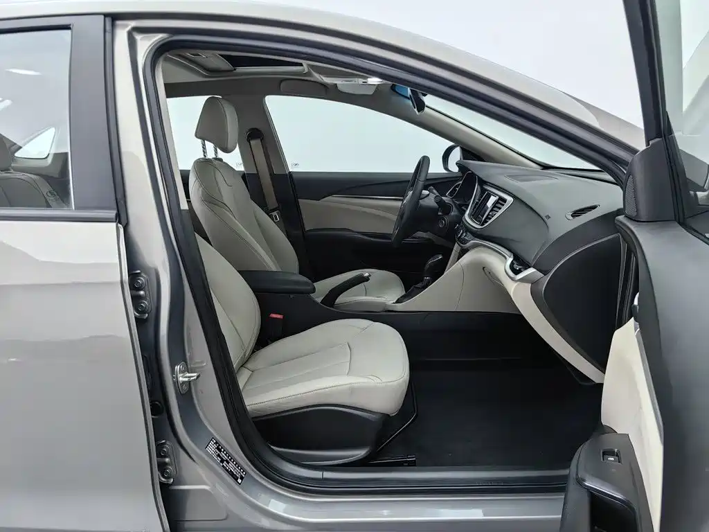 Buick Excelle GT 2019 — фото 23