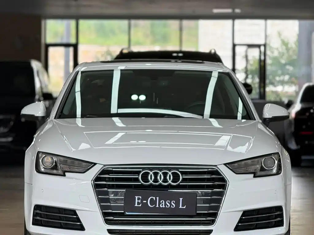 Audi A4L 2018