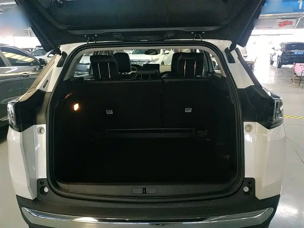 Peugeot 4008 2021 — фото 15