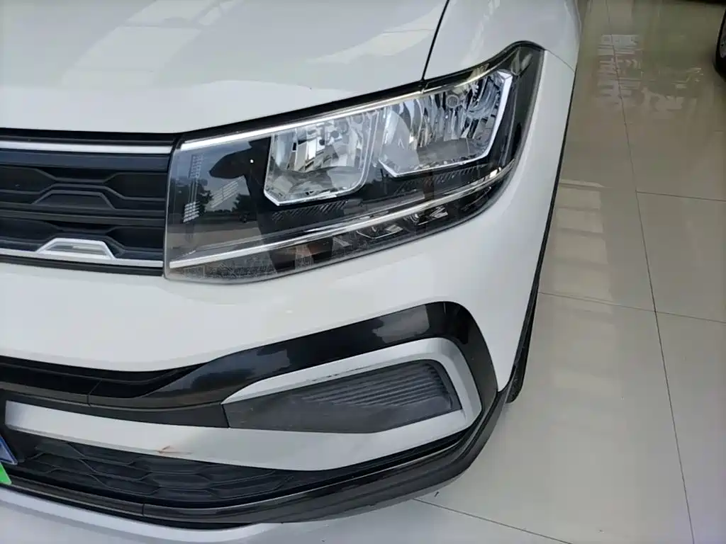 Volkswagen T-Cross 2021 — фото 24