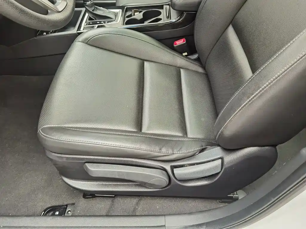 Hyundai Mistra 2015 — фото 20