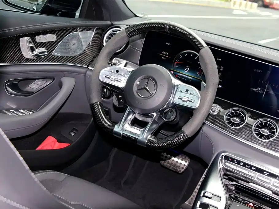 Mercedes-Benz AMG GT 2020 — фото 14