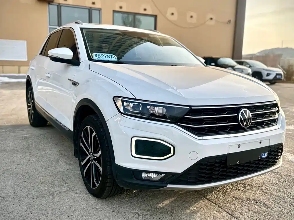 Volkswagen T-Roc 2021 — фото 3