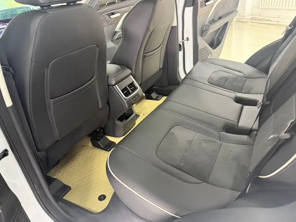Haval H6 2023 — фото 15
