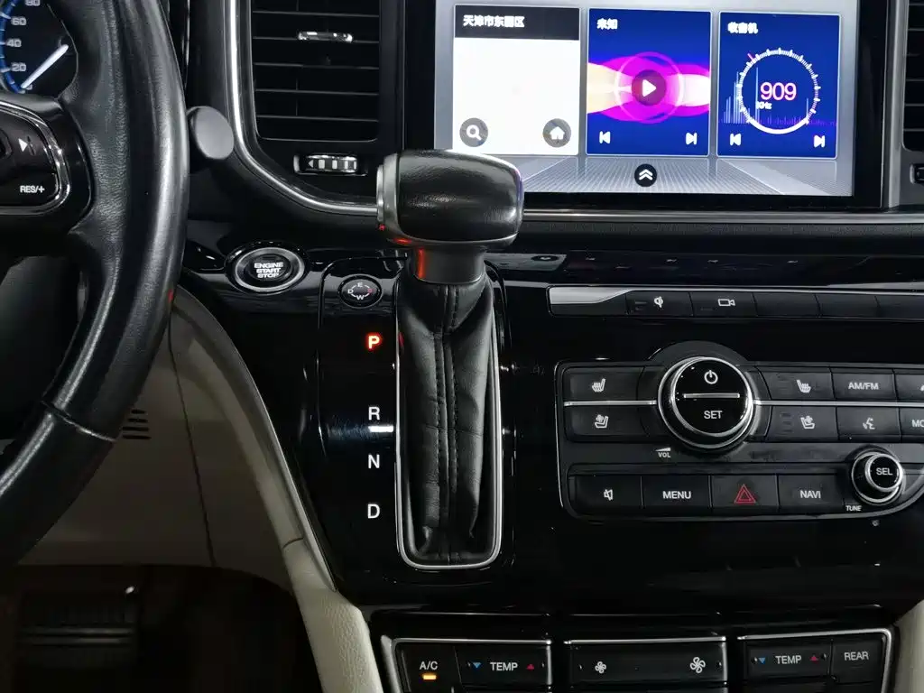 GAC Trumpchi M8 2020 — фото 13