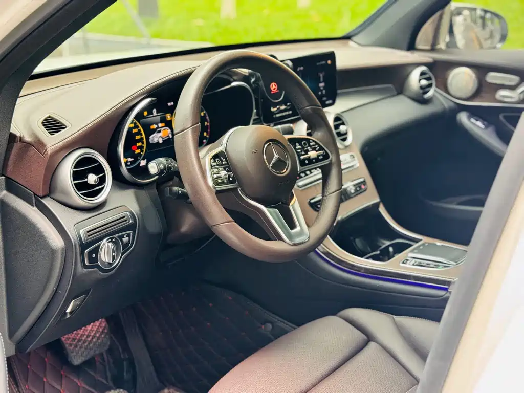 Mercedes-Benz GLC 2022 — фото 17