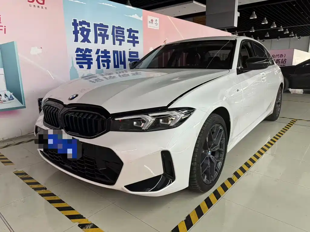 BMW 3 Series 2024
