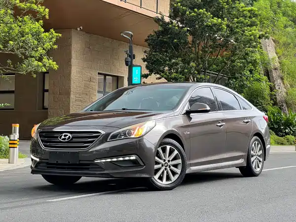 Hyundai Sonata 2015