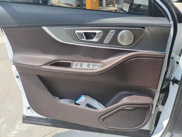 Chery Tiggo 8 PRO New Energy 2024