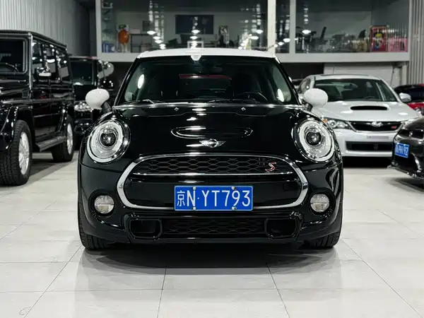 MINI 2015