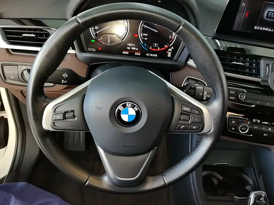 BMW X1 2020 — фото 15