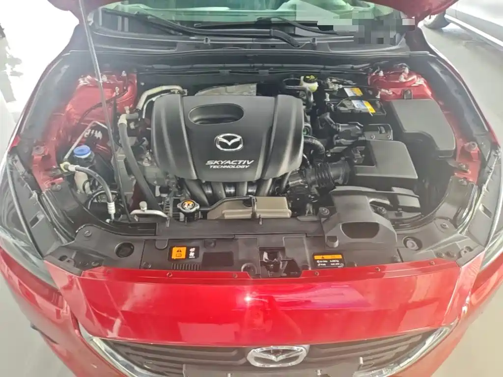 Mazda 3 Axela 2018 — фото 20