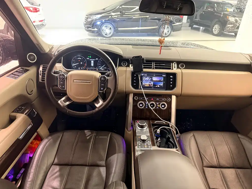 Land Rover Range Rover 2016 — фото 12