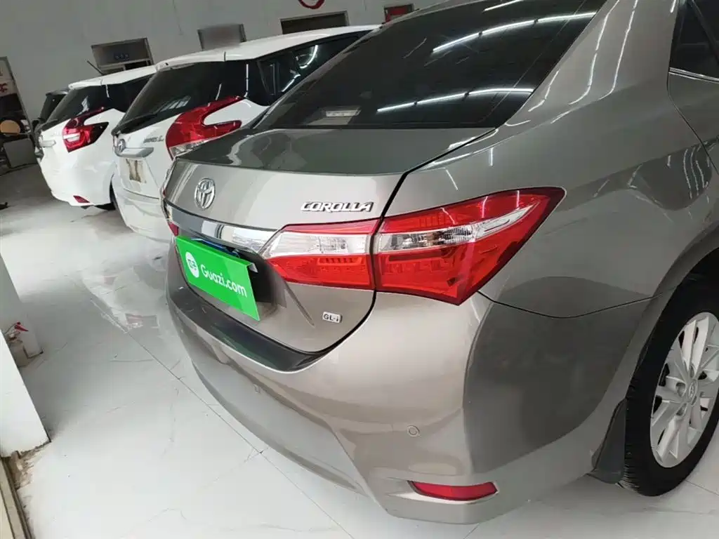 Toyota Corolla 2015 — фото 6